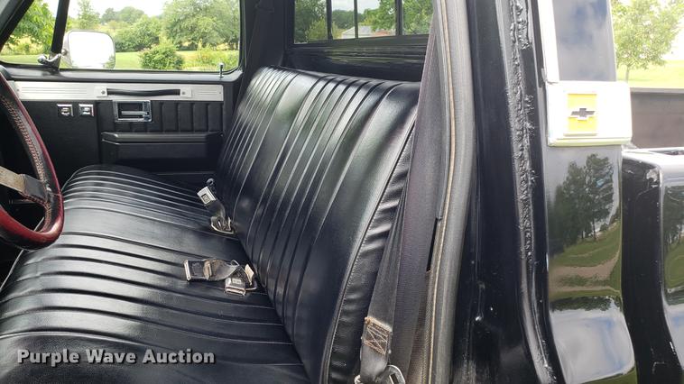 image for item EU9844 1985 Chevrolet K30 pickup  truck