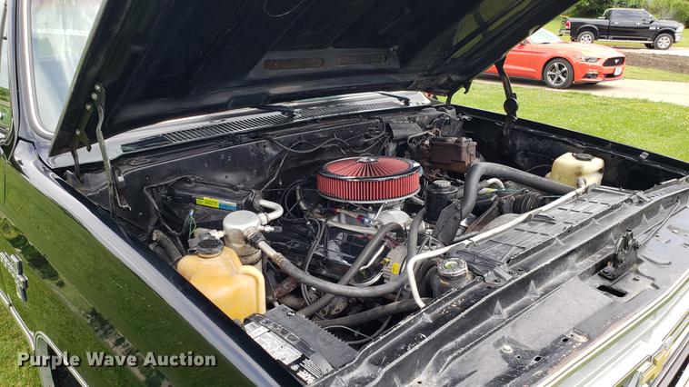 image for item EU9844 1985 Chevrolet K30 pickup  truck