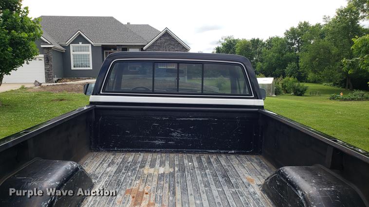 image for item EU9844 1985 Chevrolet K30 pickup  truck