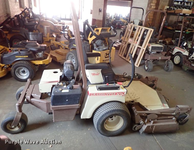 image for item FB9184 Grasshopper 727K ZTR lawn mower