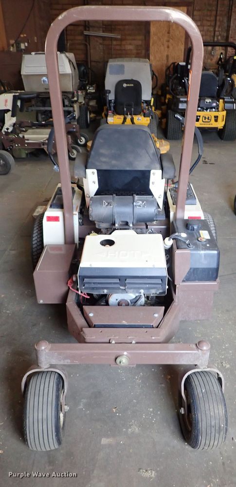 image for item FB9184 Grasshopper 727K ZTR lawn mower