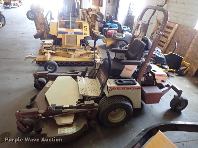 image for item FB9184 Grasshopper 727K ZTR lawn mower