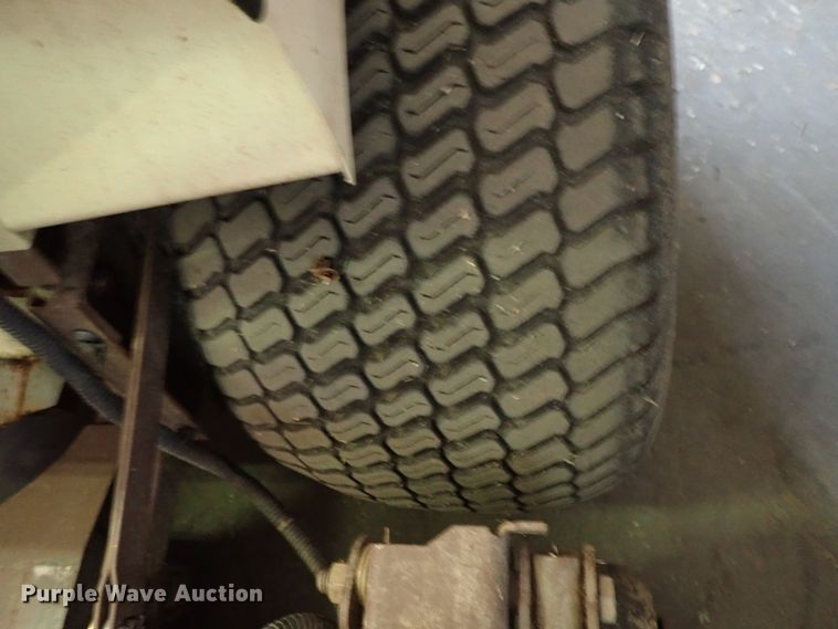 image for item FB9184 Grasshopper 727K ZTR lawn mower