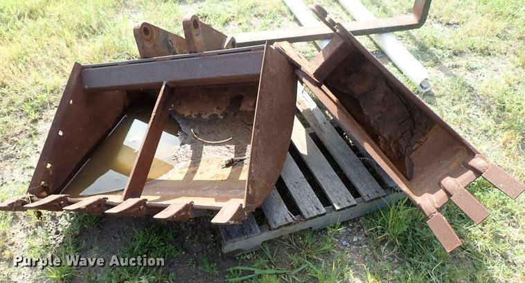 image for item FB9240 (3) attachments