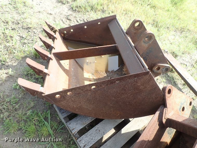 image for item FB9240 (3) attachments