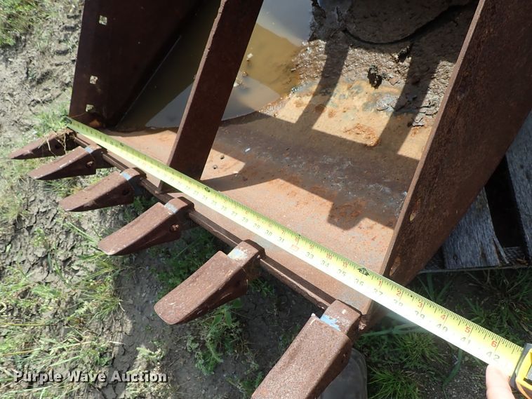 image for item FB9240 (3) attachments