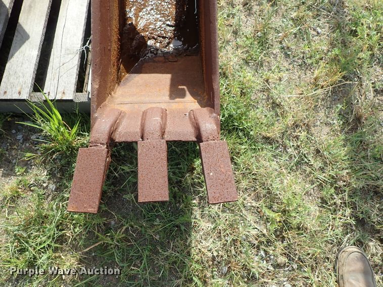 image for item FB9240 (3) attachments