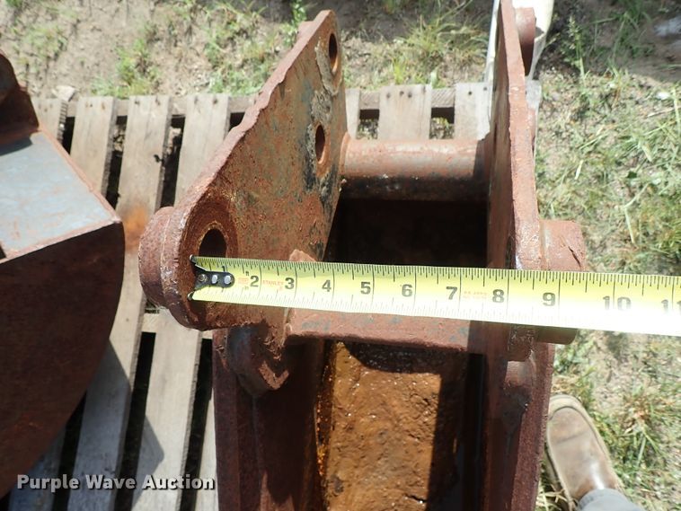 image for item FB9240 (3) attachments