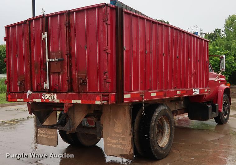 image for item FE9618 1980 Chevrolet C70 dump truck
