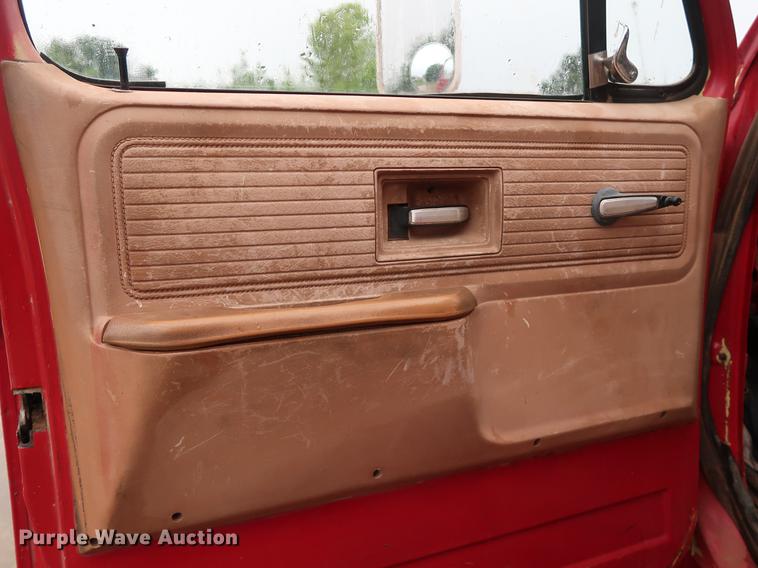 image for item FE9618 1980 Chevrolet C70 dump truck