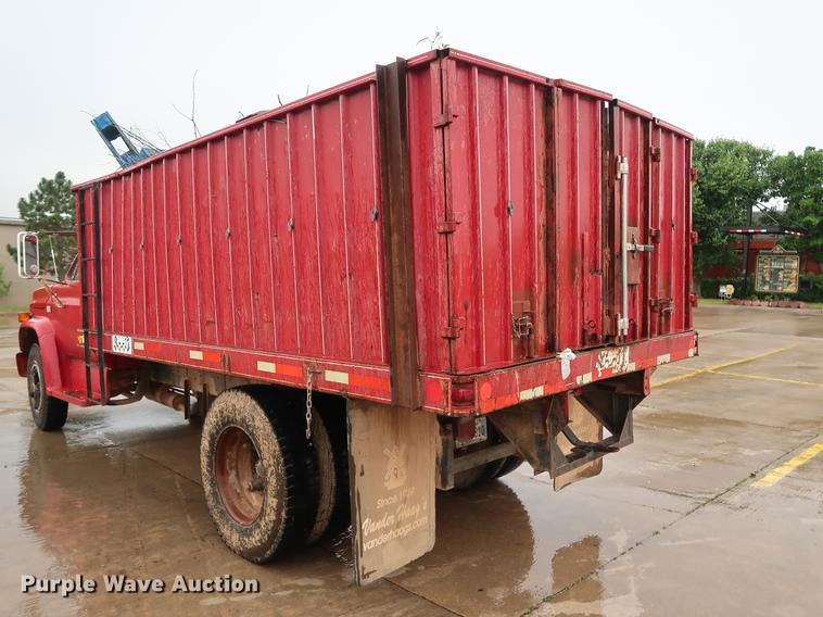 image for item FE9618 1980 Chevrolet C70 dump truck