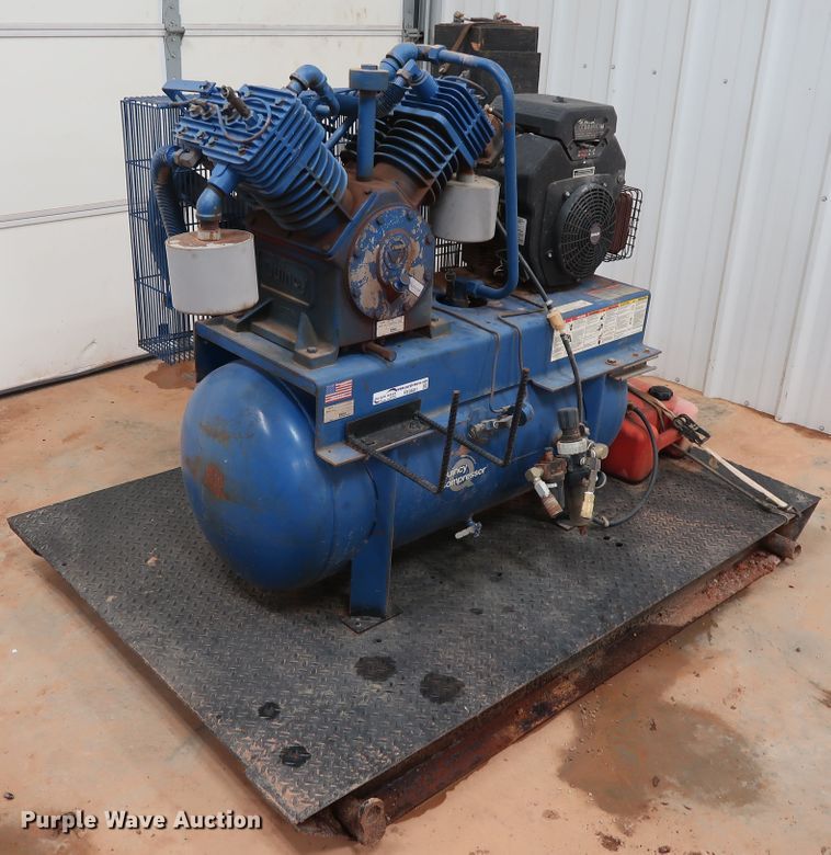 image for item FE9681 2003 Quincy QT-15 air compressor