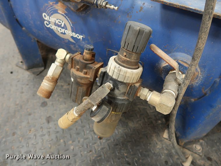 image for item FE9681 2003 Quincy QT-15 air compressor