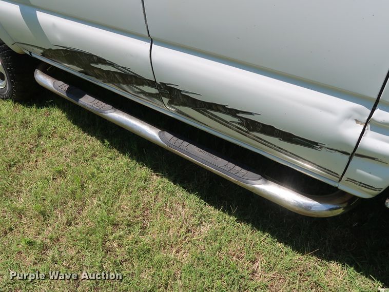 image for item FE9682 2005 Chevrolet Silverado 1500 Ext. Cab pickup truck