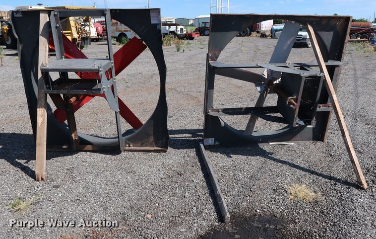 image for item FE9688 (2) Dayton 6KG26 exhaust fans