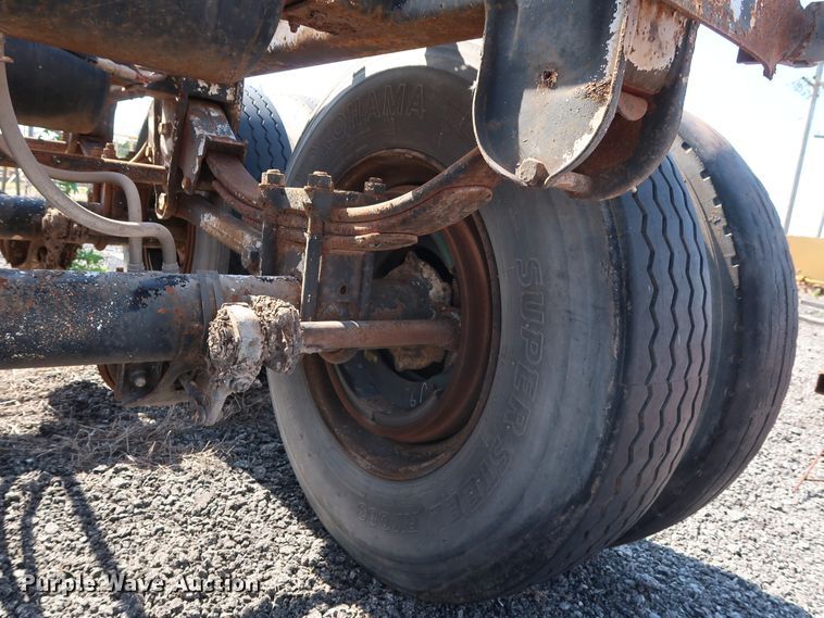 image for item FE9689 Rear axle assembly