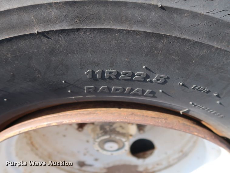 image for item FE9689 Rear axle assembly