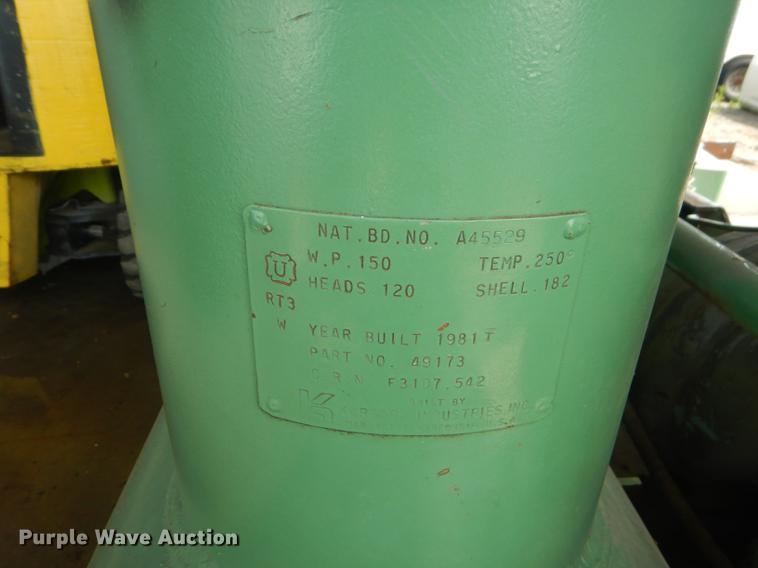 image for item FH9386 Sullair 20-100H air compressor