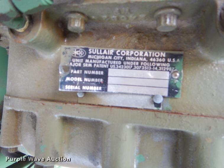 image for item FH9386 Sullair 20-100H air compressor