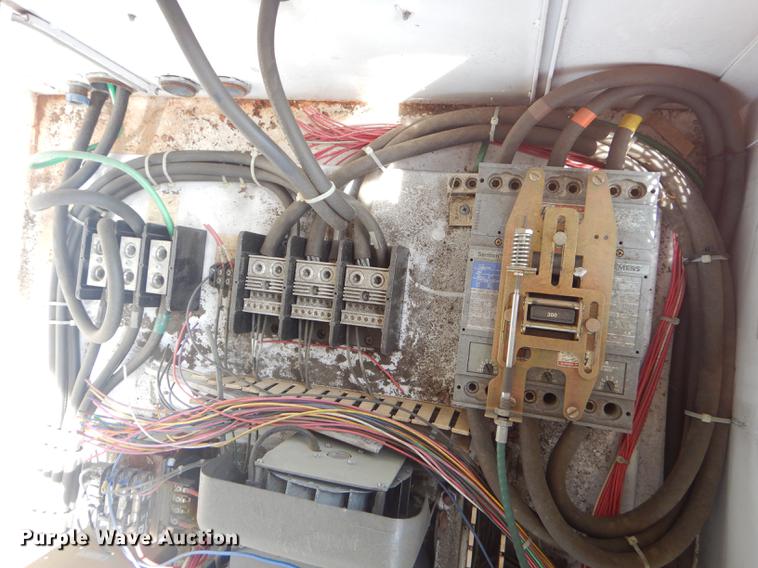 image for item FH9386 Sullair 20-100H air compressor