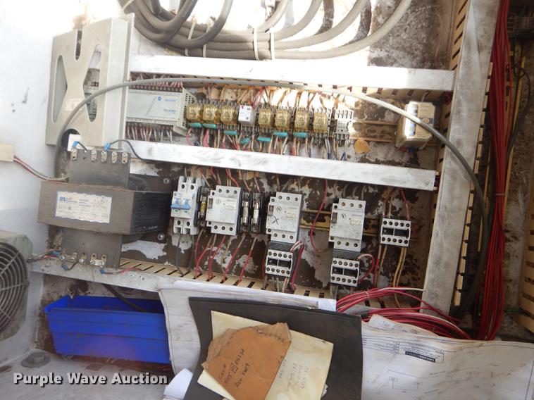 image for item FH9386 Sullair 20-100H air compressor