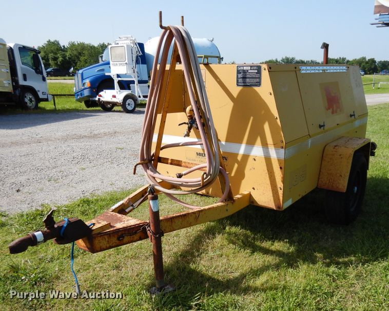 image for item FI9862 Leroi 185 air compressor