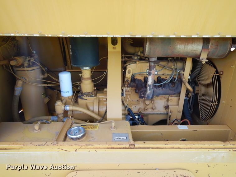 image for item FI9862 Leroi 185 air compressor