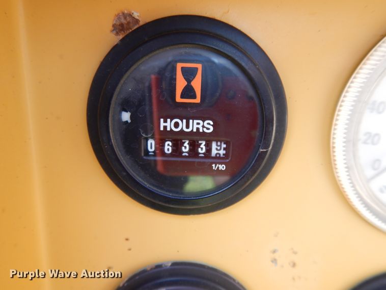 image for item FI9862 Leroi 185 air compressor