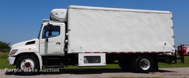 image for item FI9871 2008 Hino 338 refrigerated delivery truck