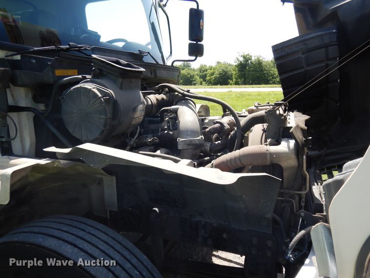 image for item FI9871 2008 Hino 338 refrigerated delivery truck