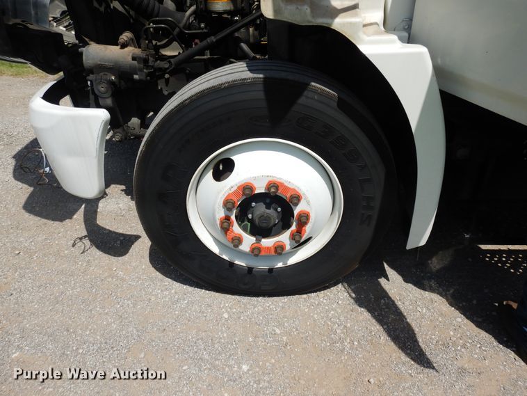 image for item FI9871 2008 Hino 338 refrigerated delivery truck