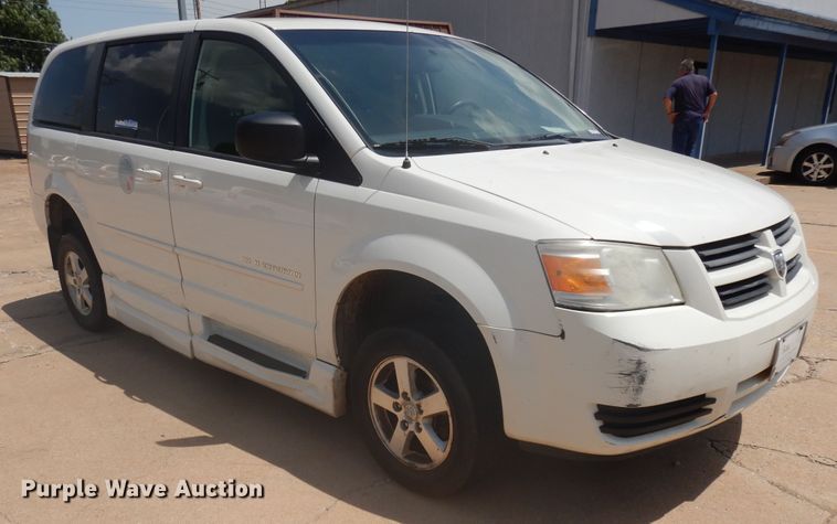 image for item FI9874 2010 Dodge Grand Caravan handicap accessible van