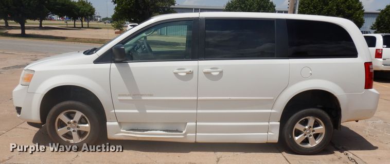 image for item FI9874 2010 Dodge Grand Caravan handicap accessible van
