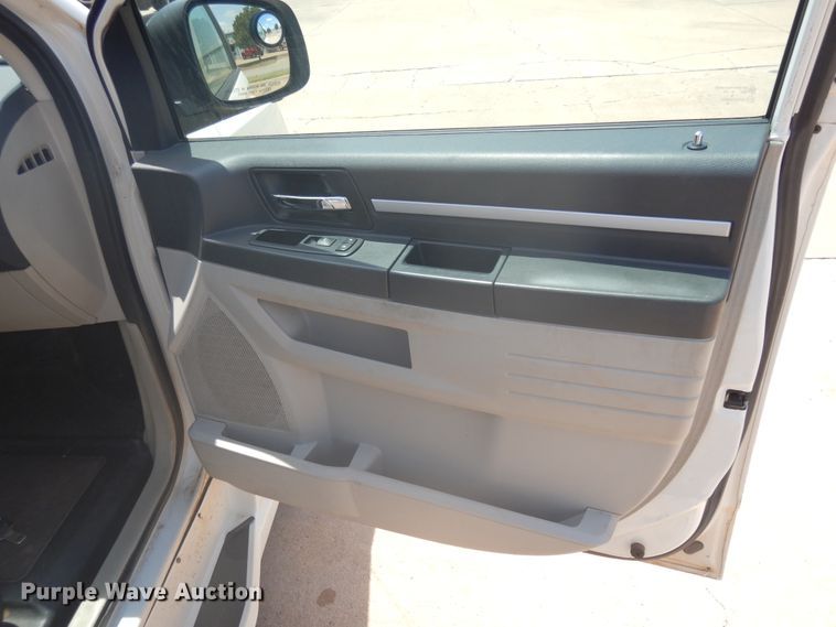 image for item FI9874 2010 Dodge Grand Caravan handicap accessible van