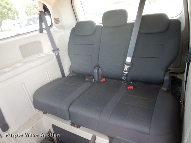 image for item FI9874 2010 Dodge Grand Caravan handicap accessible van