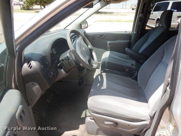 image for item FI9875 2006 Dodge Grand Caravan van