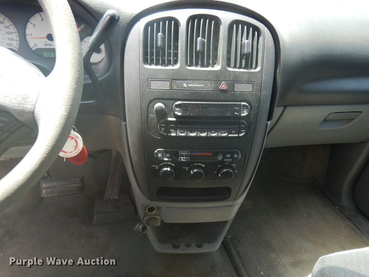 image for item FI9875 2006 Dodge Grand Caravan van