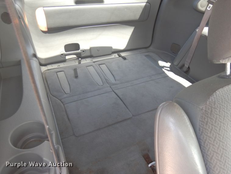 image for item FI9875 2006 Dodge Grand Caravan van