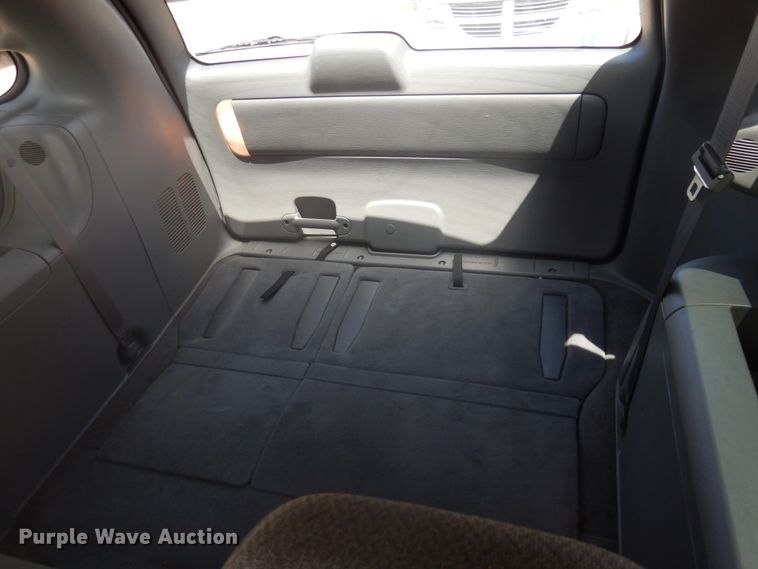 image for item FI9875 2006 Dodge Grand Caravan van