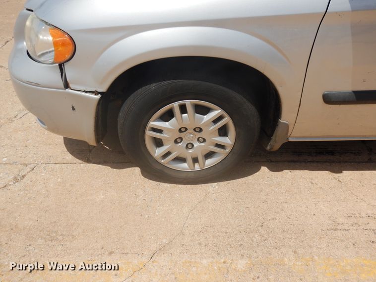 image for item FI9875 2006 Dodge Grand Caravan van
