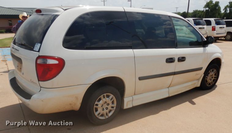 image for item FI9876 2007 Dodge Grand Caravan handicap accessible van