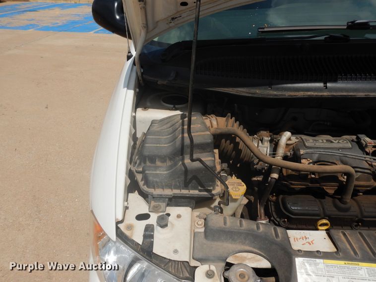 image for item FI9876 2007 Dodge Grand Caravan handicap accessible van