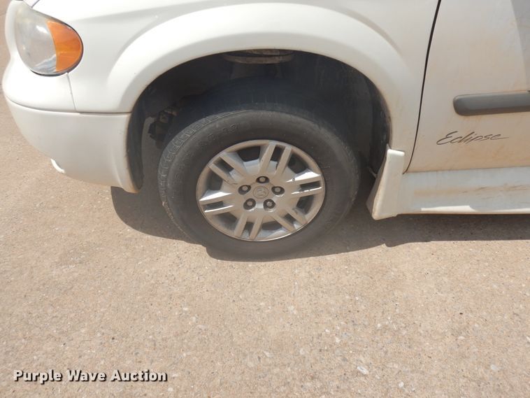 image for item FI9876 2007 Dodge Grand Caravan handicap accessible van