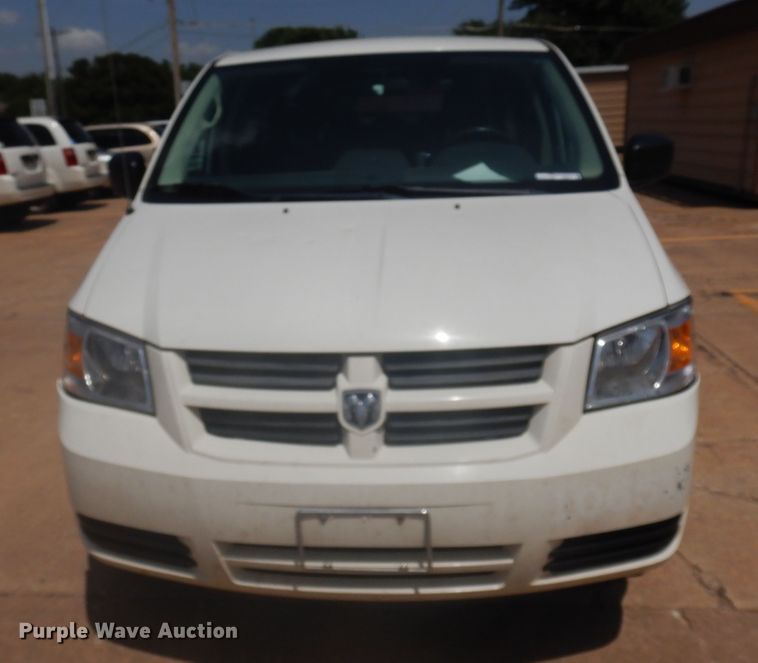 image for item FI9877 2010 Dodge Grand Caravan handicap accessible van