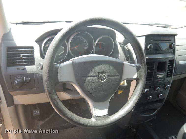 image for item FI9877 2010 Dodge Grand Caravan handicap accessible van