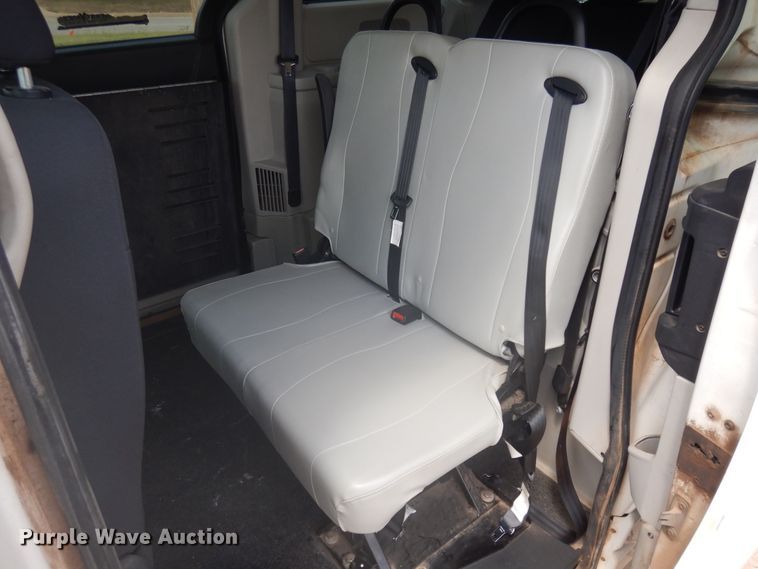 image for item FI9878 2010 Dodge Grand Caravan handicap accessible van