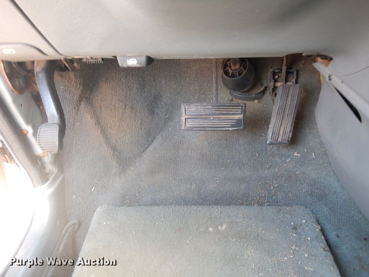 image for item FI9879 2007 Dodge Grand Caravan handicap accessible van