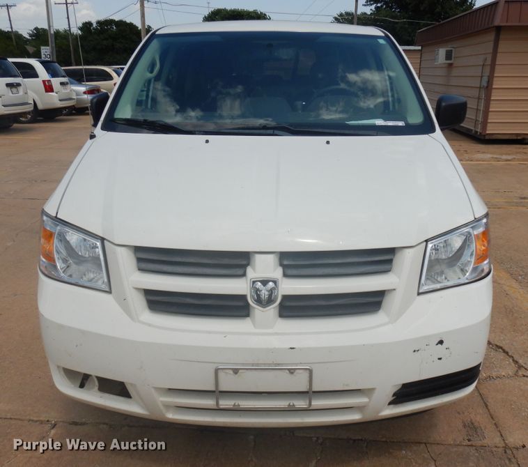 image for item FI9880 2010 Dodge Grand Caravan handicap accessible van