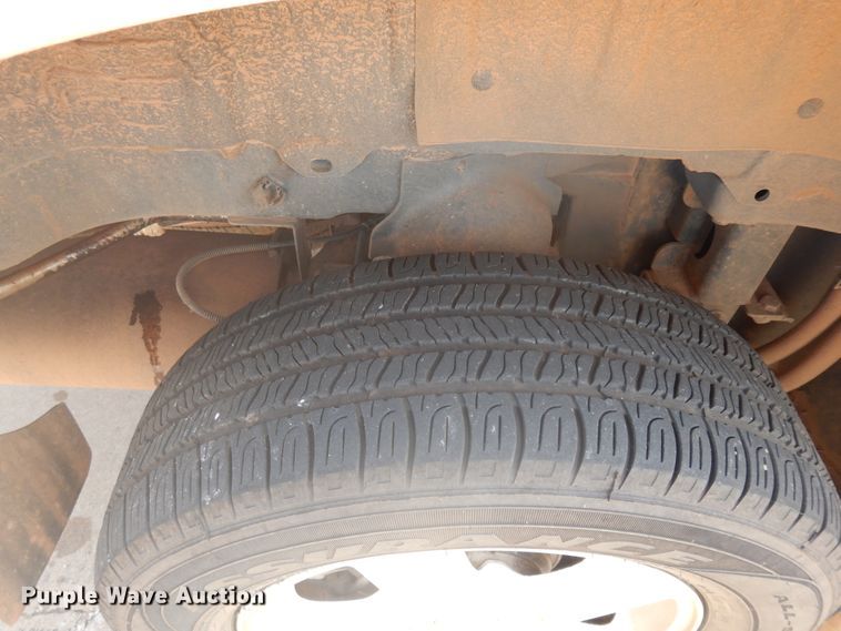 image for item FI9880 2010 Dodge Grand Caravan handicap accessible van