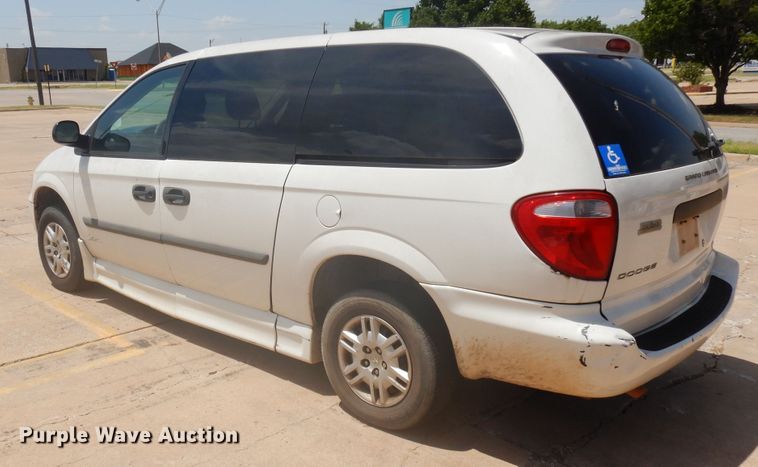 image for item FI9882 2007 Dodge Grand Caravan handicap accessible van